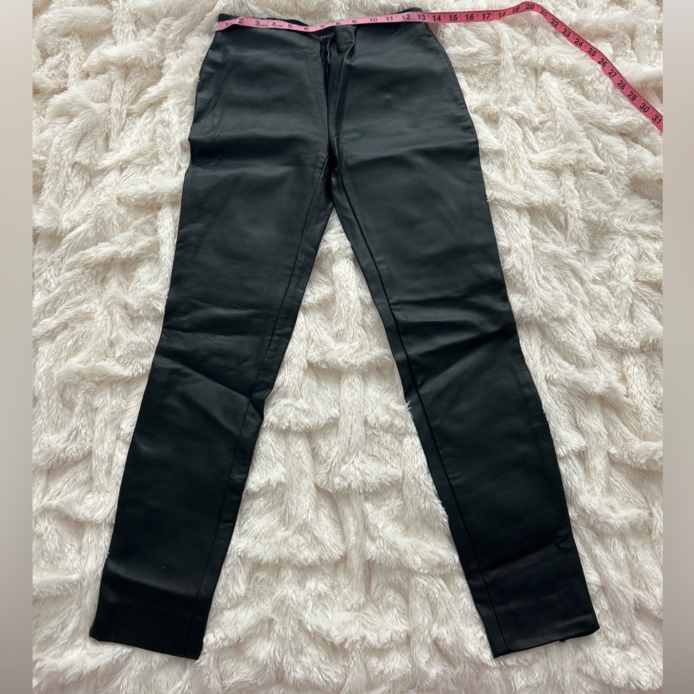 Ralph Lauren Women's Black faux leather pant.